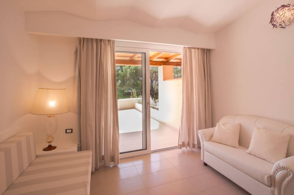 hotel-ollastu-olbia-sardegna-camera-family40